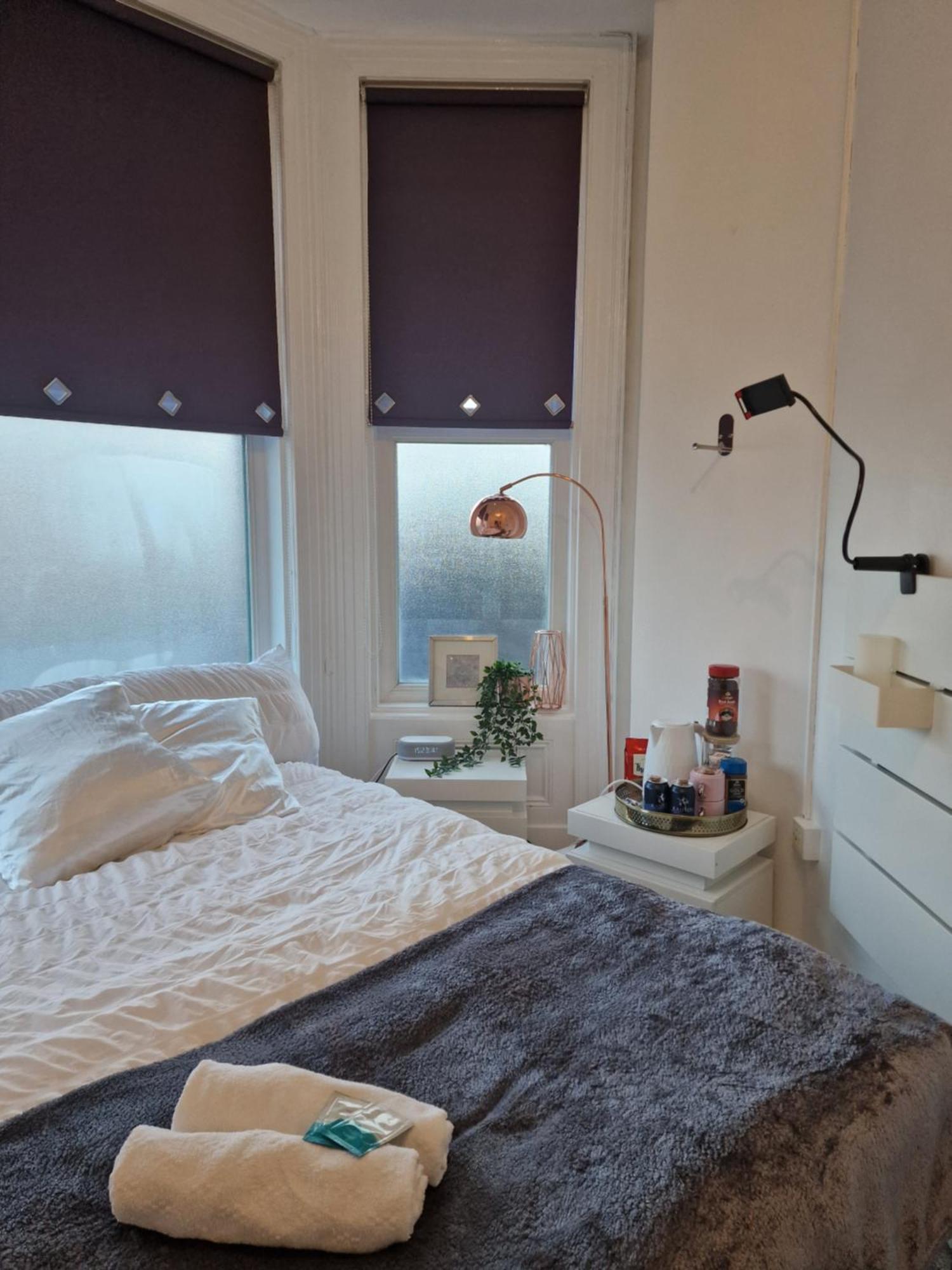 Aunty Katie'S House, Ni Tourist Board Certified & Located On The Main Oldpark Road To Belfast, With Free Continental Breakfast & Free Ultra Fast Sky Internet, Free Sky Sports & Free Sky Cinema, Self-Check In After 10Pm Gmt Vandrarhem Exteriör bild